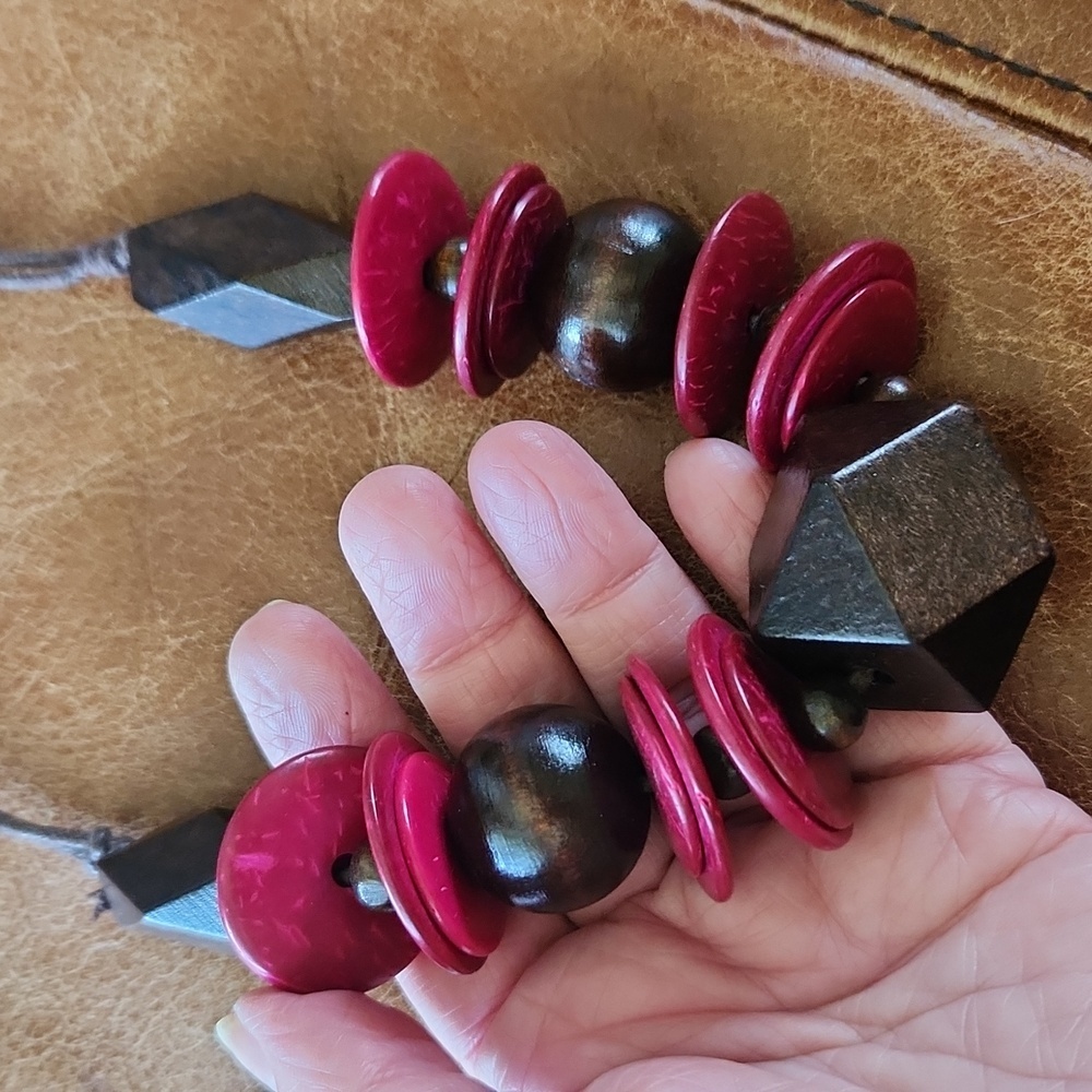 BOHO Wooden Pink Brown Beaded Chunky Necklace - Picture 3 of 8